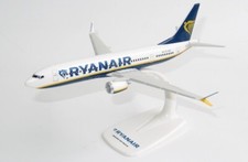 PPC 222840 1:200 Boeing 737 MAX 8 Ryanair EI-HGT Plastic Push-Fit with stand