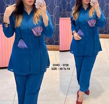 Women Blue Plus Size Hand