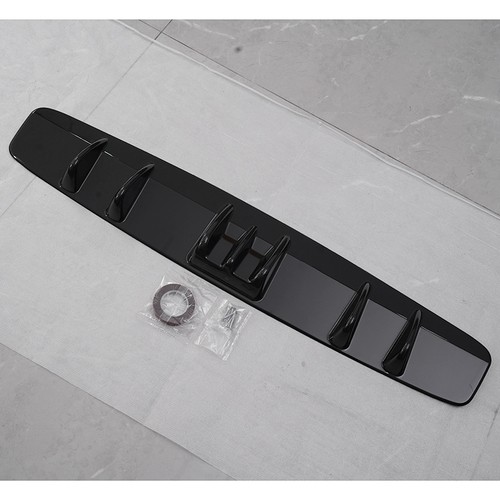 Gloss black rear - black, lip