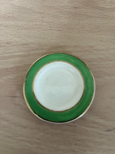 Miniature queens green solian - miniature,