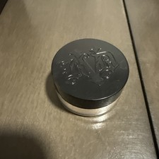 KAT VON D LOCK-IT SETING