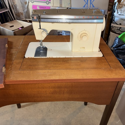 Singer sewing machine - sewing,