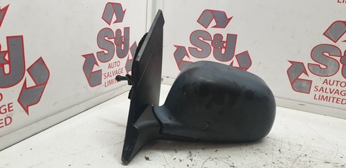 Mitsubishi space star - space,