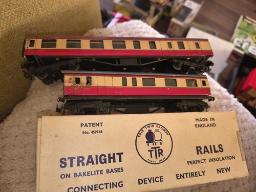 Trix twin ttr 35 bakelite - trix,