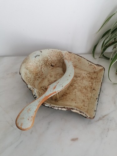 Vintage decorative painted - vintage,