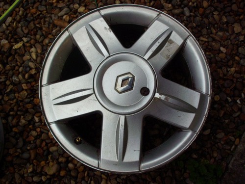 Renault clio 2005 mk2 alloy - renault,