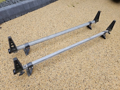 Rhino roof bars - rhino, end