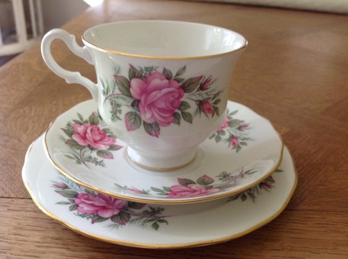 Queen anne bone china - bone, set
