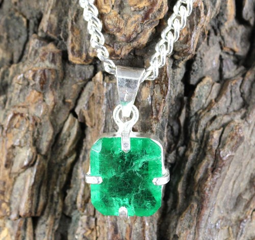 Natural octagon green - ct,