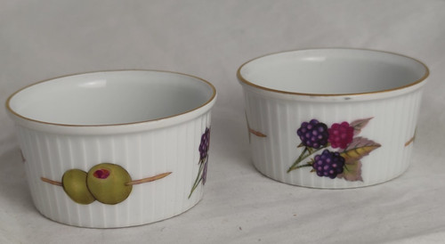 Royal worcester ramekin - royal, dishes