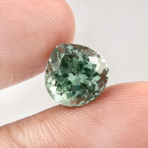 Aaa natural flawless green - aaa,