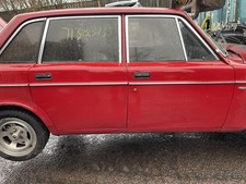 VOLVO 144 SALOON SET OF 4 FRONT & REAR DOORS WITH GLASS FRONT BACK DOOR