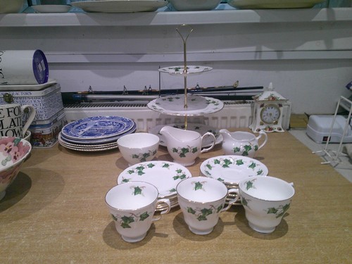 Colcloughtea set including - including, 3
