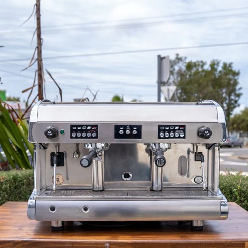 Pre loved group wega - group,