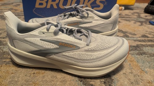 Men brooks revel size - brooks,