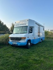 Mercedes Vario 814 Library bus