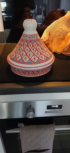 Tunisia hand made glazed - made,