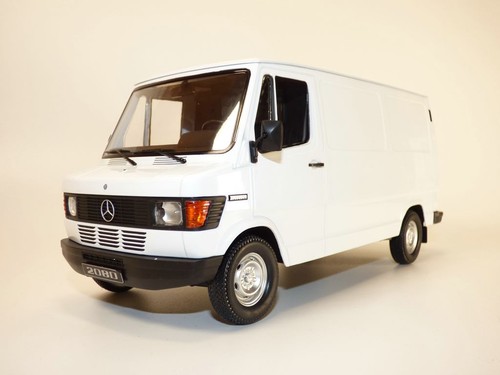 Mercedes 208d utilitaire tolé - mercedes,