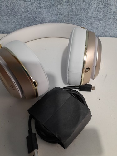 Beats studio wireless - studio, 2.0