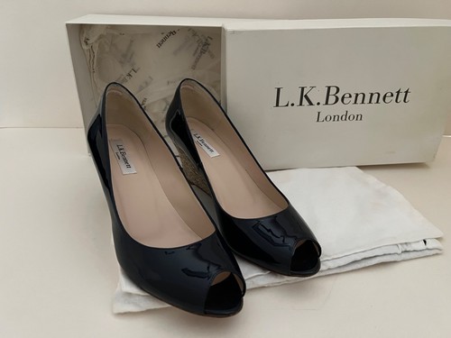 Bennett women s - l.k.,