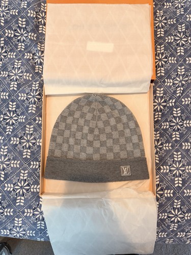 Louis vuitton petit damier hat - louis,