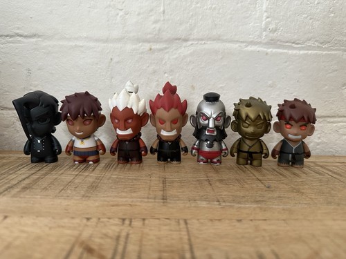 Kidrobot streetfighter - x,