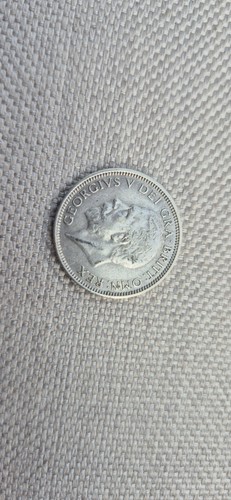 Vintage 1935 half crown e - crown,