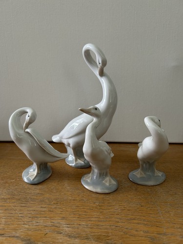 Lladro nao porcelain - nao,