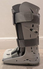 Aircast SP Walker Boot Size