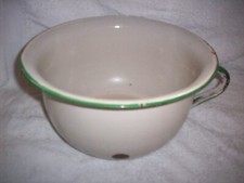Old Enamel Cream/Green Chamber Pot Size 13 x 24 cm Ref No 57