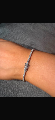 18ct white gold tennis