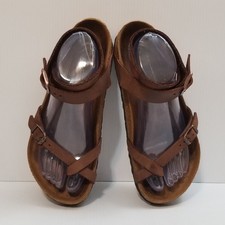 Birkenstock Womens Yara Sandal