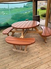 Solid heavy duty Round 8 person patio/picnic table