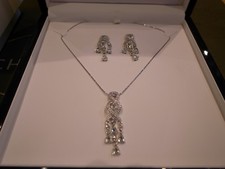 Paul Kennedy designer jewellery - Necklace and Earrings in fitted box. NEW