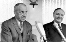 Liverpool manager bill shankly - manager,