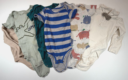 Lot bodysuits boys size - bodysuits,