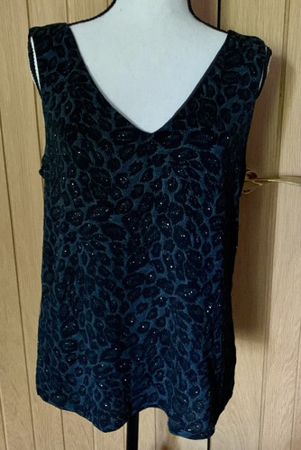 Flattering black glittery - black,