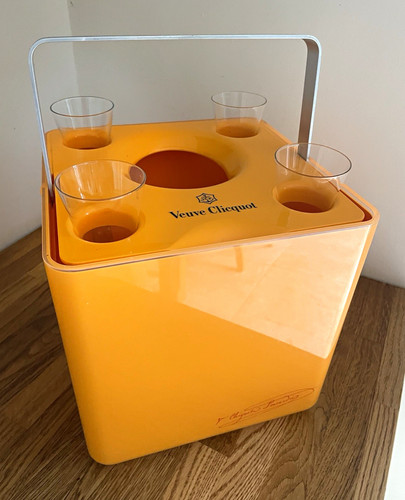 Veuve clicquot orange plastic - veuve,
