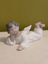 LLADRO LYING DOWN ANGEL #4541