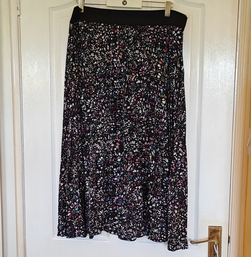 Women black floral tiered - women's,