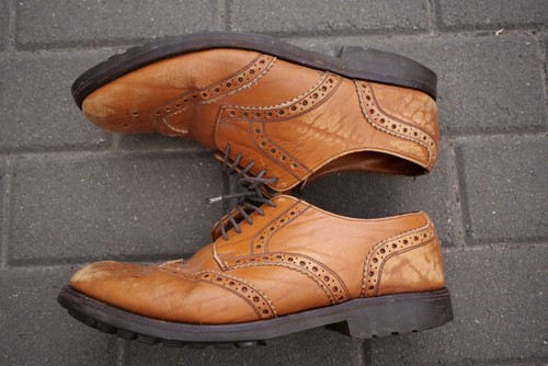 Grenson tan leather wingtip