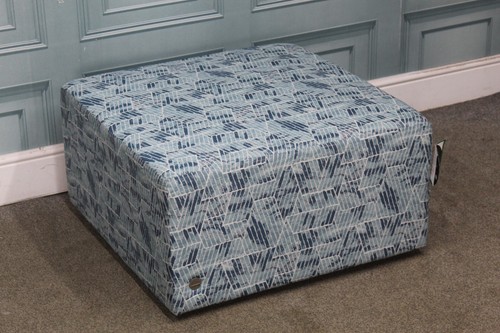Plan jay blades footstool - g, plan,