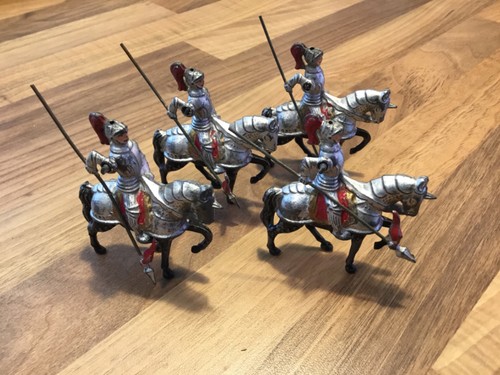 Vintage mounted lead knights - vintage,