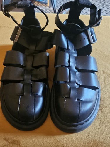 Martens womens 6 - martens,