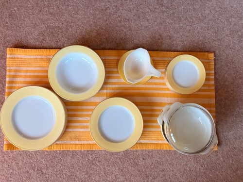Vintage pyrex chelsea - pyrex, yellow