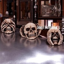 Three Wise Skulls See Hear