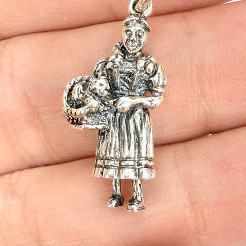 Vintage dorothy holding toto - vintage,