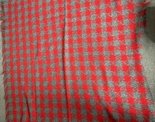 NEW TWEEDMILL PURE NEW WOOL RED/GREY JIGSAW PATTERN THROW