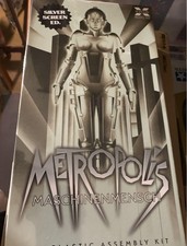 X Plus Metropolis Maria Silver