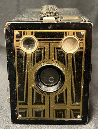 Brownie junior six art deco - six-20,